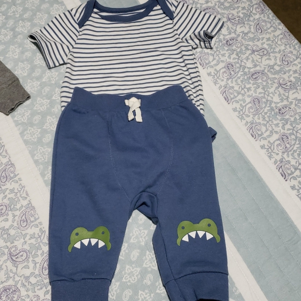 Baby Boy bundle - Picture 2 of 6